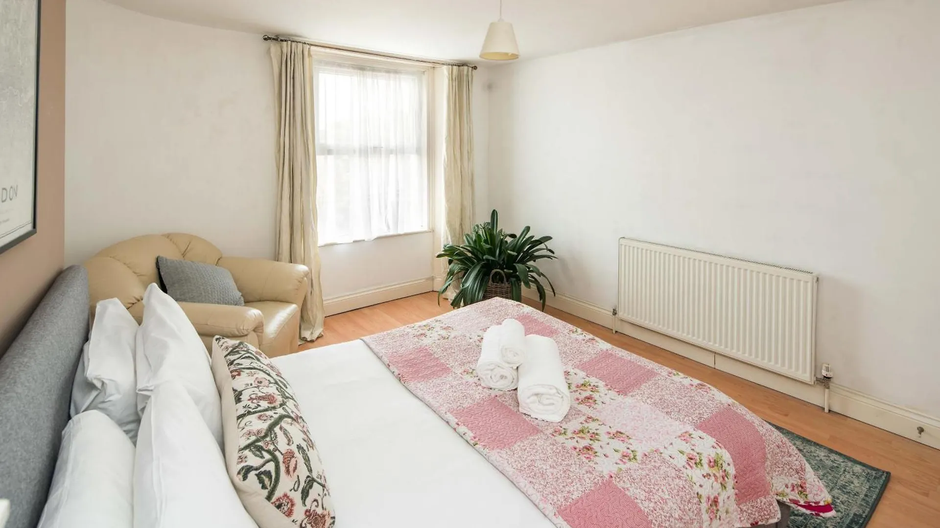 Stylish Penthouse For 6 In Woolwich! Villa London